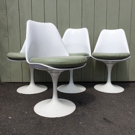 Vintage Saarinen Style White Tulip Chairs .