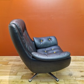 1960's Scandi Black Vinyl Swivel Chair